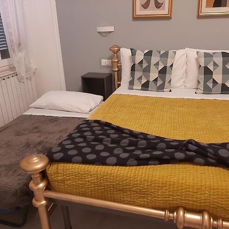 Justkey Hotel La Spezia Kamer foto
